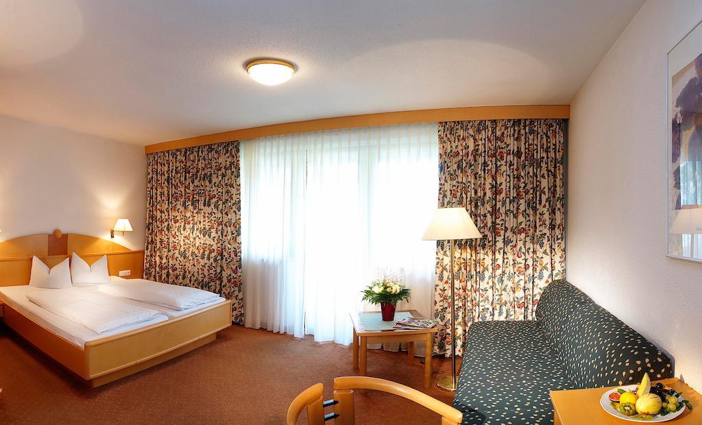 Hotel Auderer Імст Екстер'єр фото